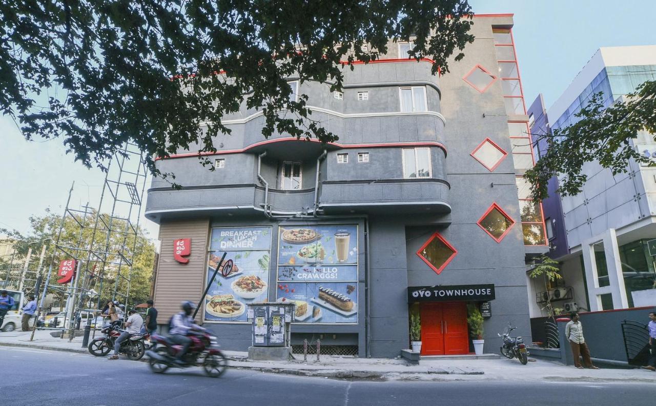Townhouse Chic 364 Richmond Road Near Cubbon Park Hotel Бангалор Екстериор снимка